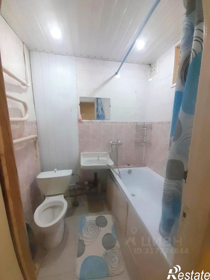 1-комн квартира мкр Лебединец, 23,  д. 23