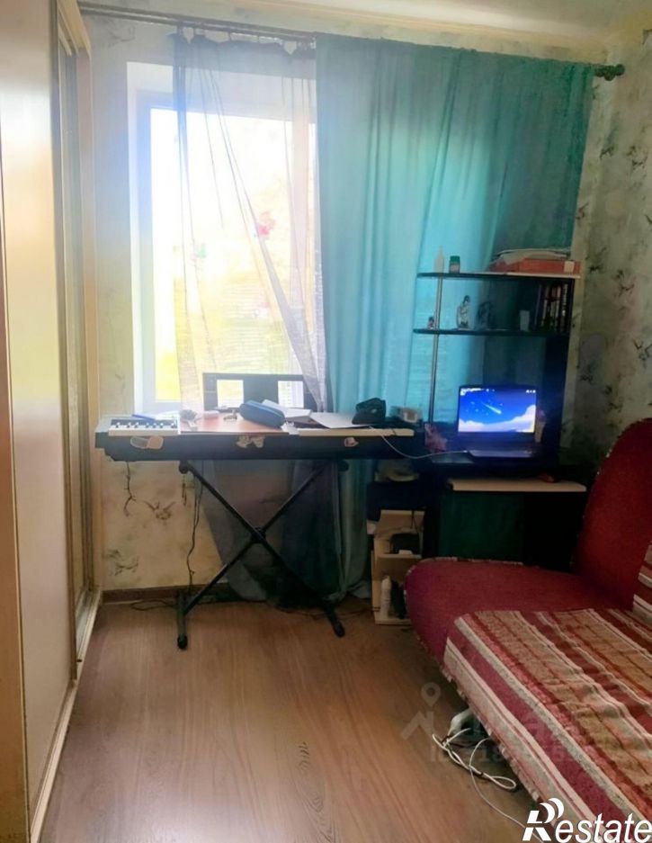 2-комн квартира мкр Макаренко, 36,  д. 36