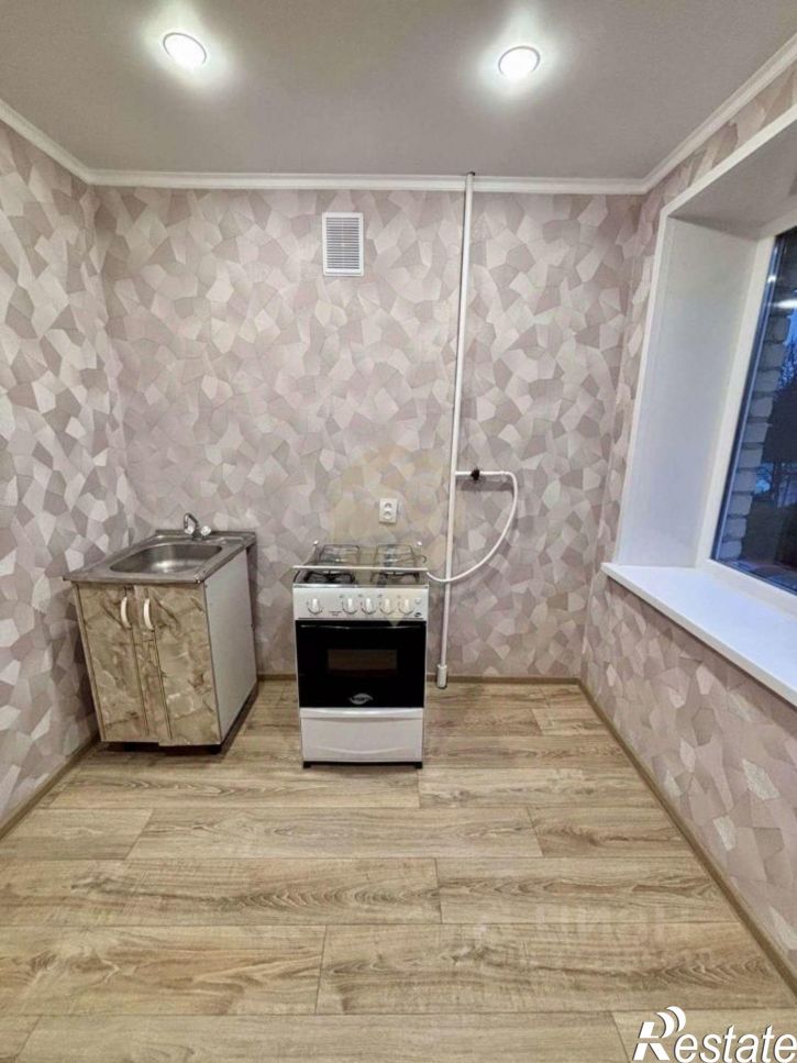 1-комн квартира мкр Приборостроитель, 9,  д. 9