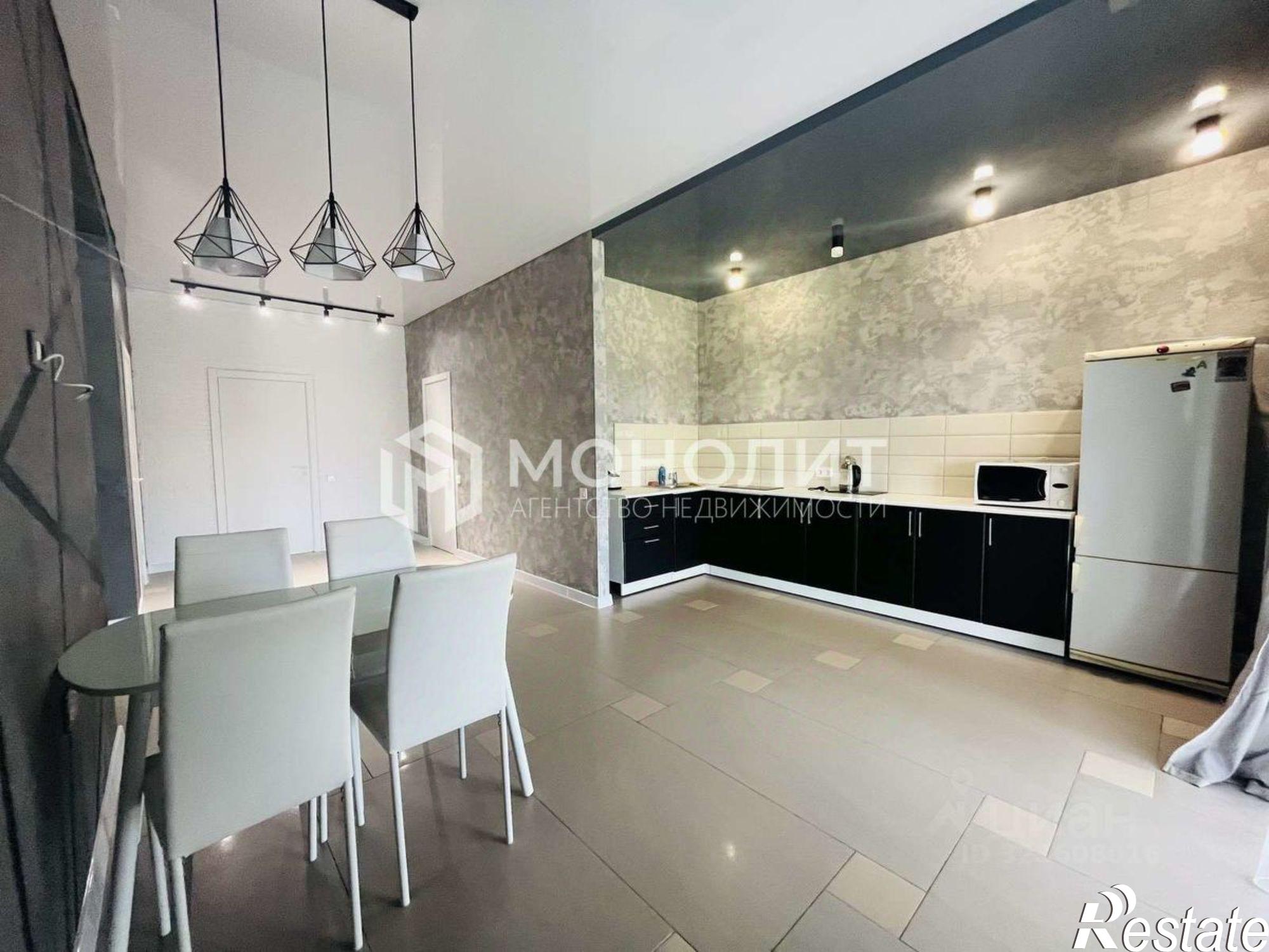 Сдать дачу, дом, коттедж за 75 000 рублей на ул Михайловская, 41А