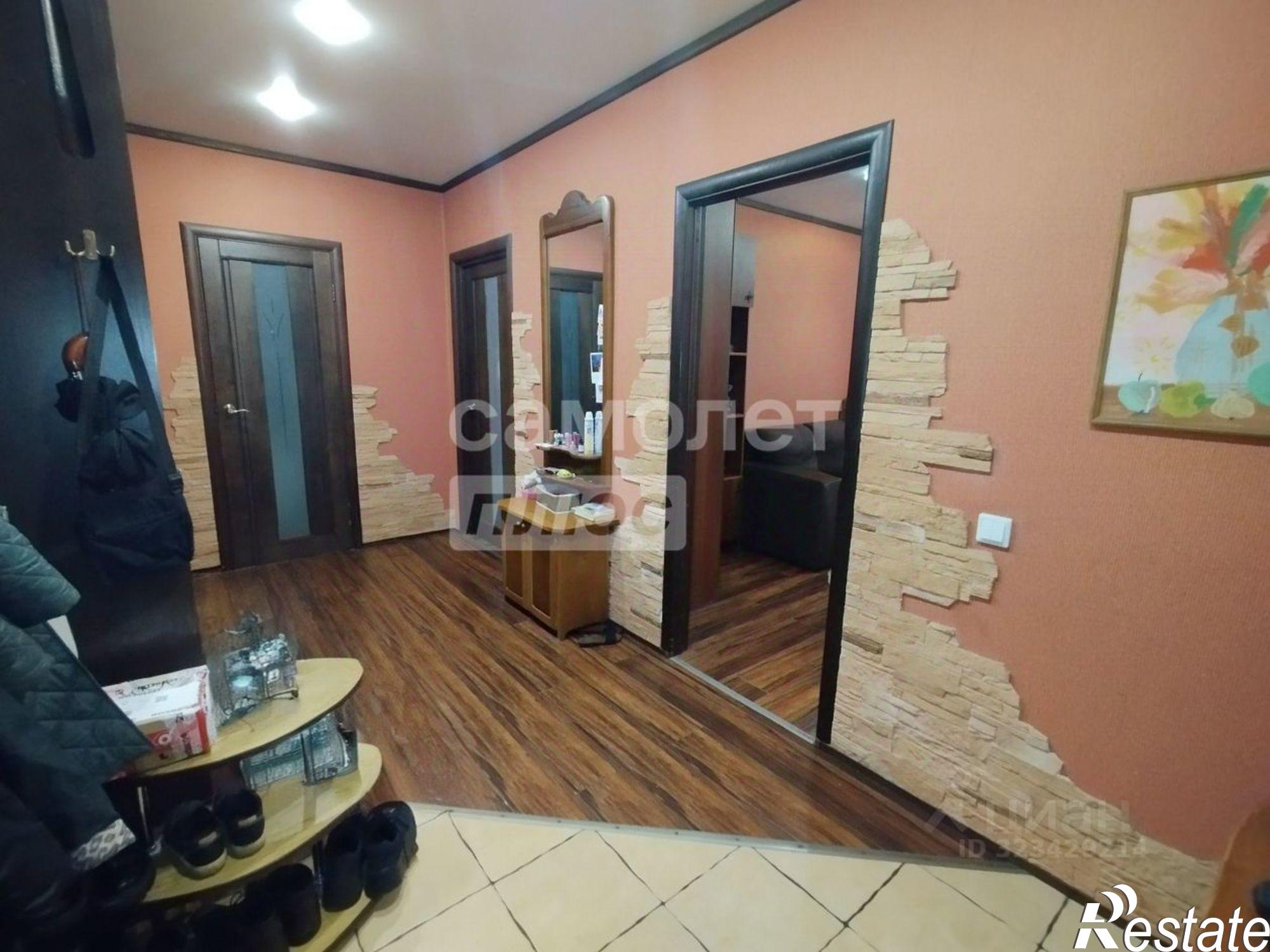 Купить квартиру за 7 830 000 рублей на Старый Оскол г., Центральный