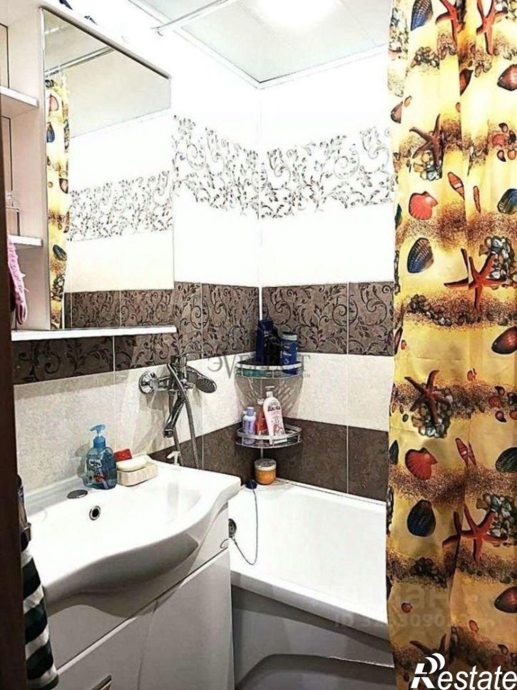 2-комн квартира мкр Макаренко, 36,  д. 36