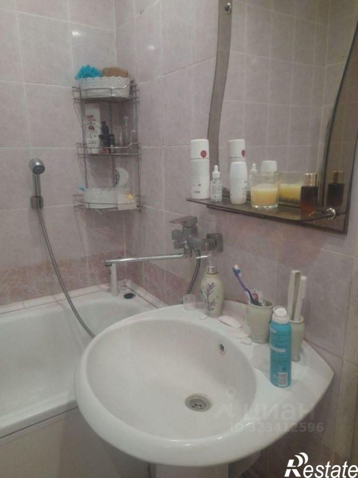 2-комн квартира Интернациональный мкр, 38,  д. 38