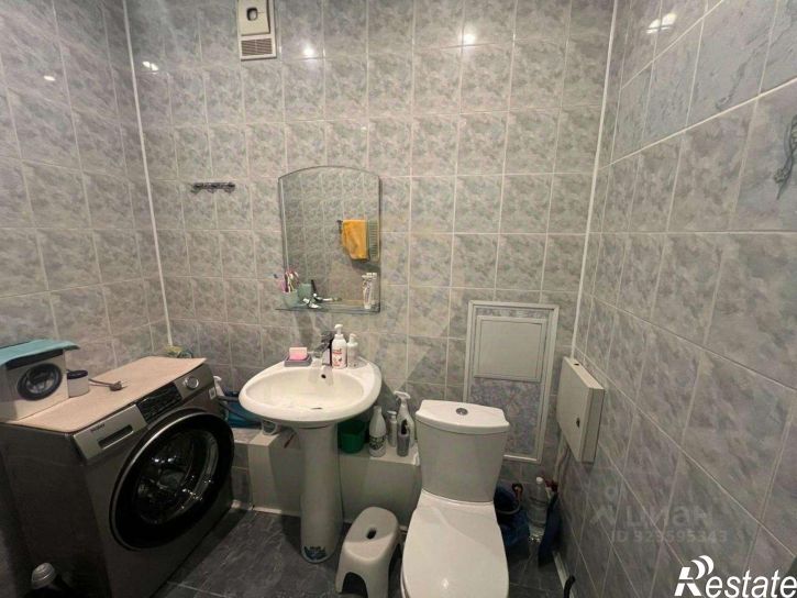 3-комн квартира Степной мкр,дом 8