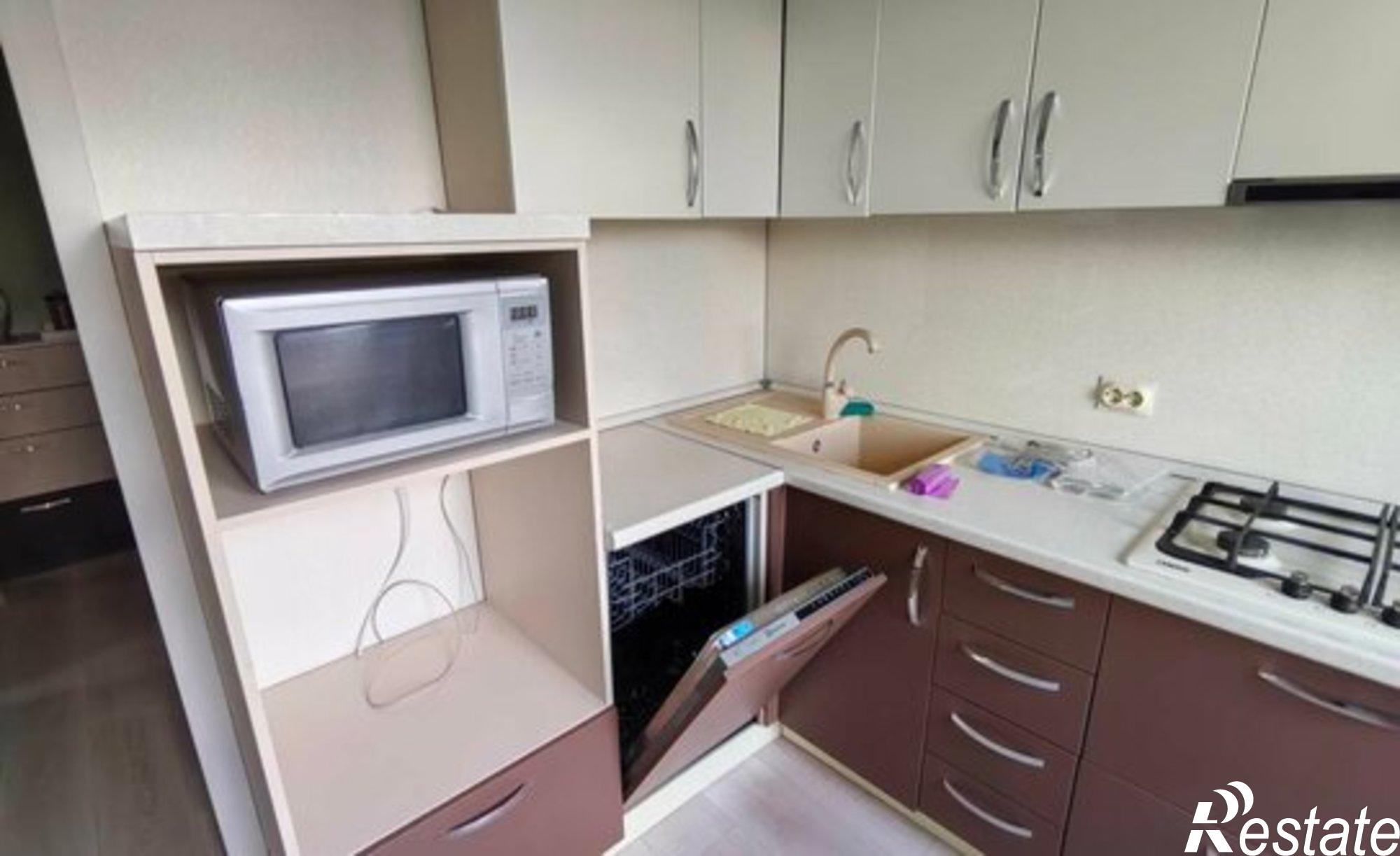 Купить квартиру за 5 000 000 рублей на ул Хмелева, 5