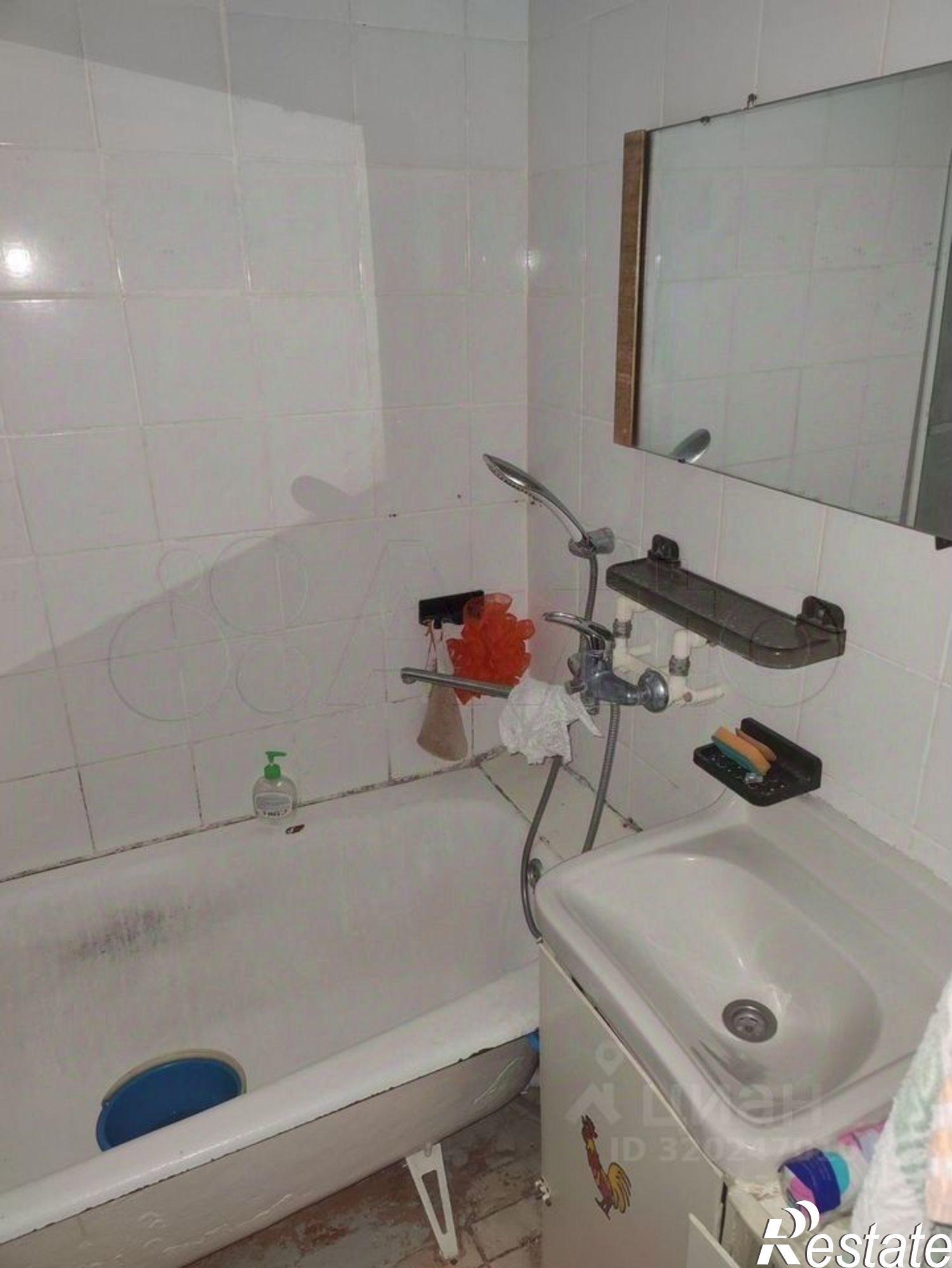 Купить квартиру за 4 050 000 рублей на Парковый мкр, 23