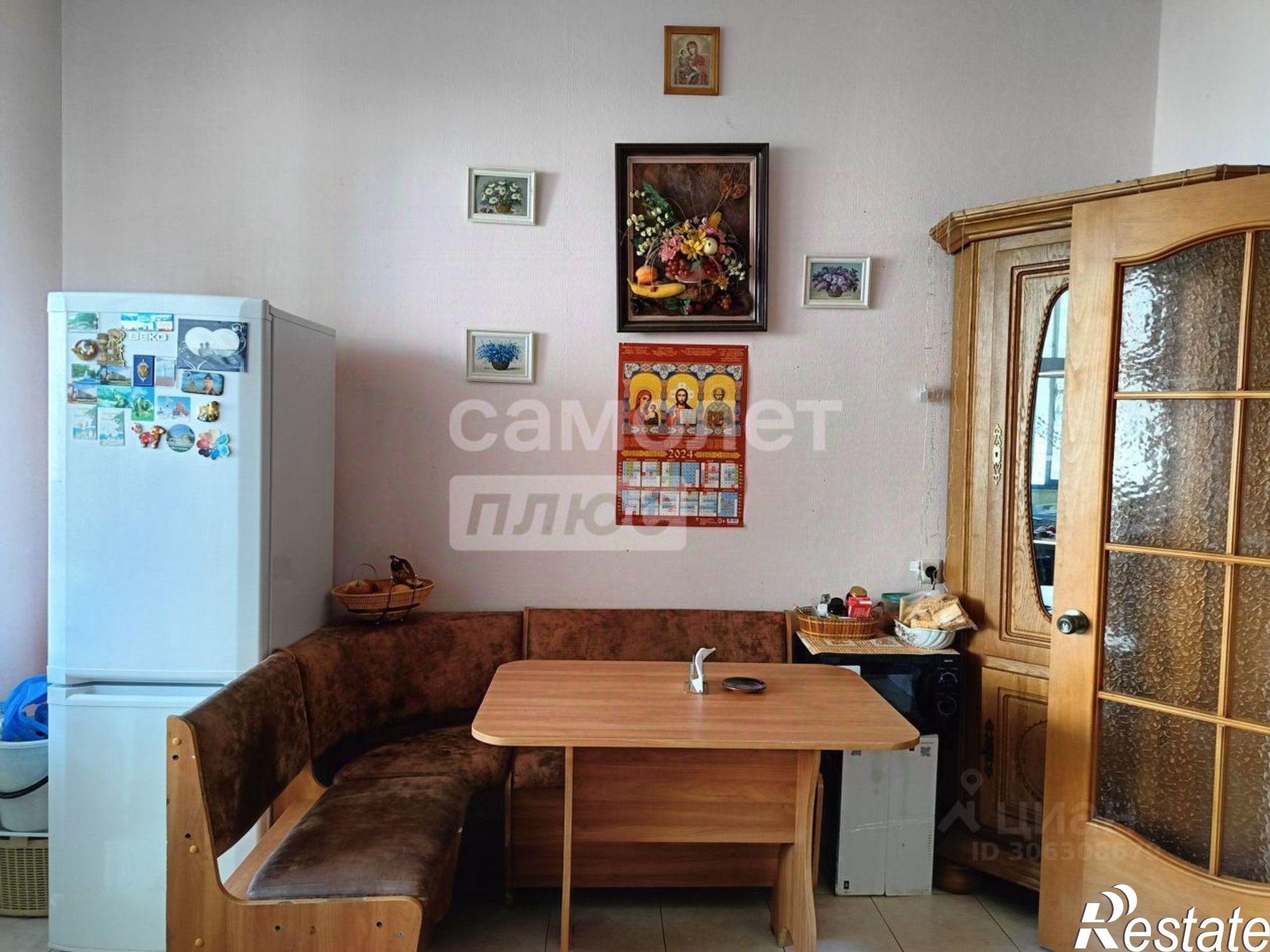 Купить квартиру за 9 100 000 рублей на Степной мкр, 1