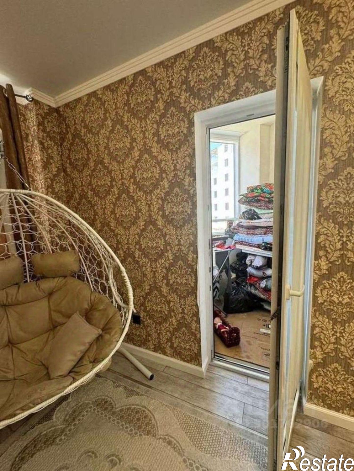 Купить квартиру за 5 500 000 рублей на мкр Космос, 11