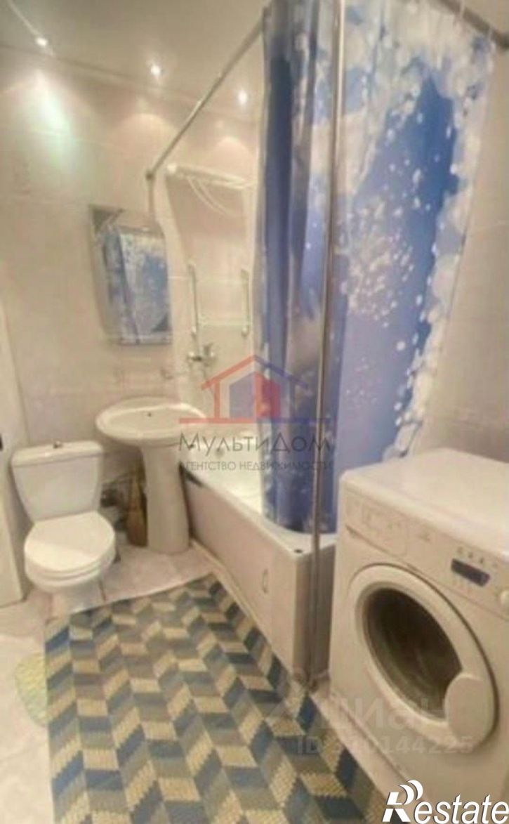 2-комн квартира мкр Лебединец, 27,  д. 27