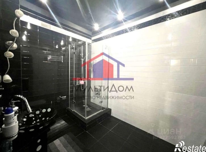 3-комн квартира Степной мкр, 10,  д. 10