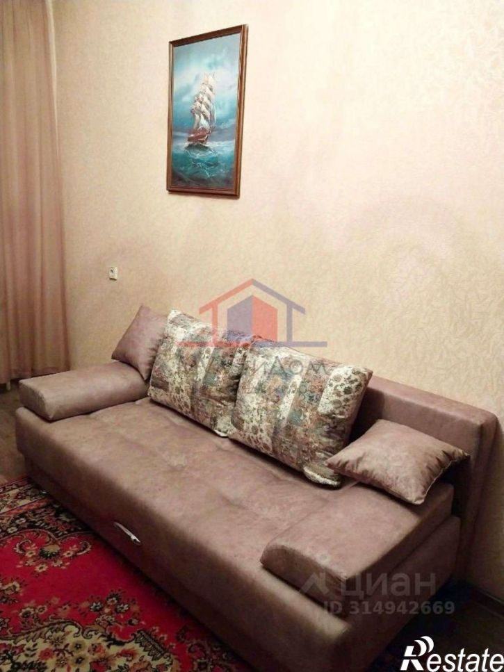 2-комн квартира мкр Конева, 6,  д. 6