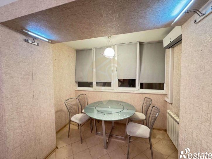 3-комн квартира мкр Дубрава квартал 1, 8,  д. 8