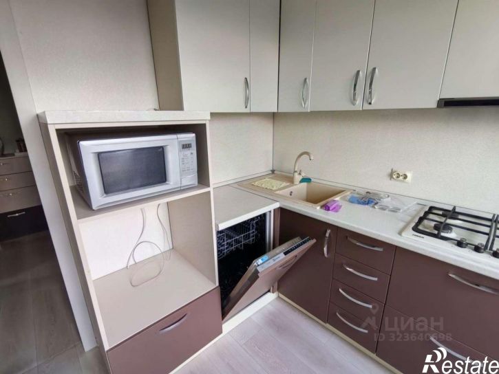 2-комн квартира ул Хмелева, 5,  д. 5