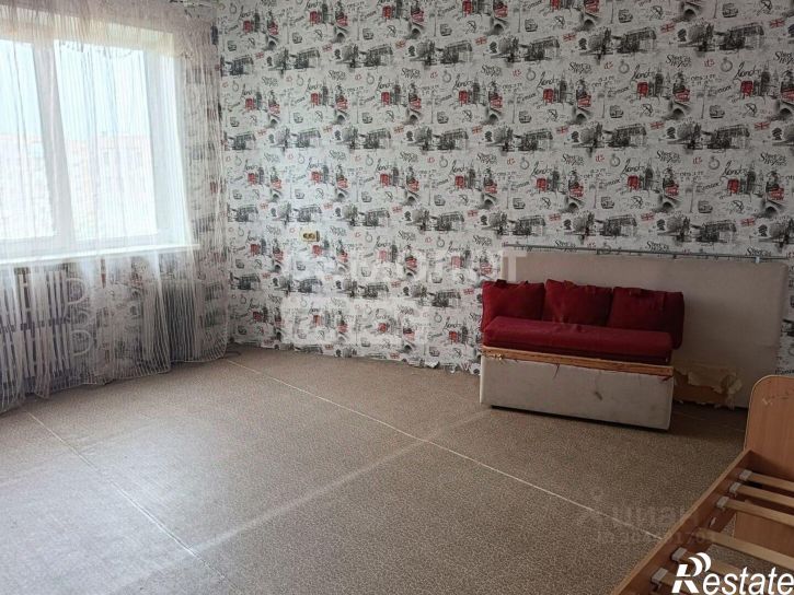 4-комн квартира Солнечный мкр, 1,  д. 1