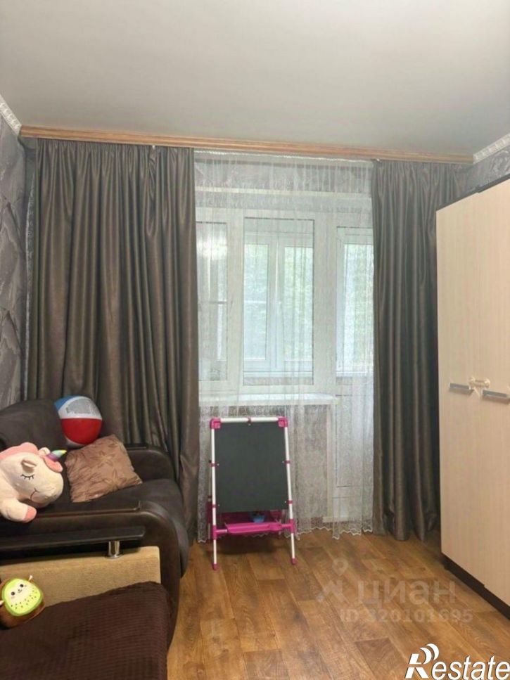 2-комн квартира Комсомольская улица, 42,  д. 42