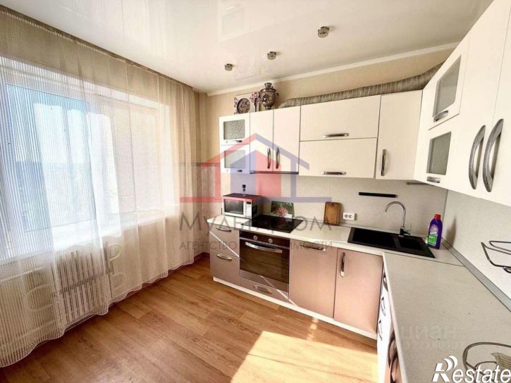 3-комн квартира мкр Конева, 8а,  д. 8а