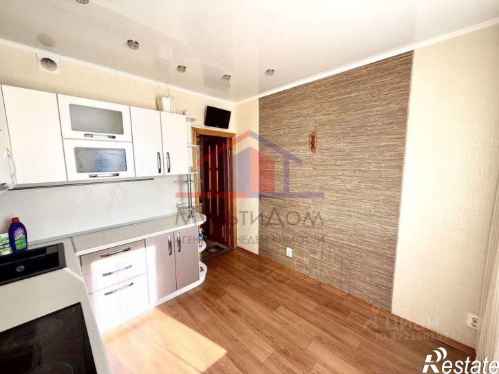 3-комн квартира мкр Конева, 8а,  д. 8а