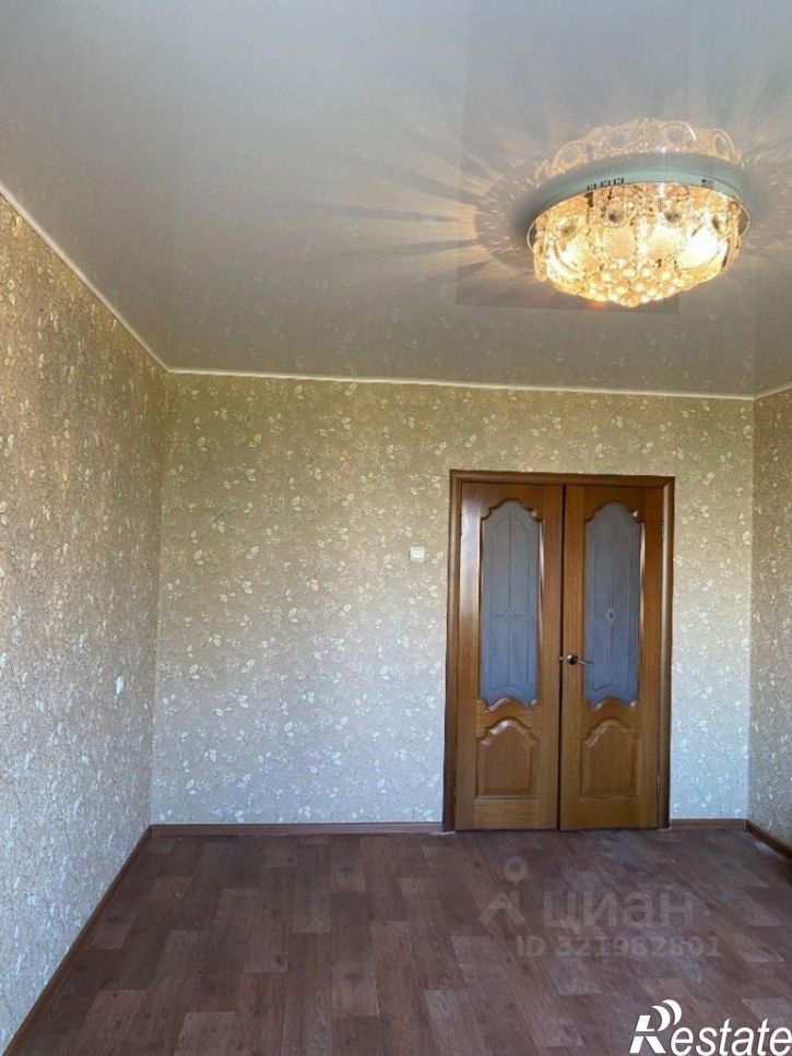 3-комн квартира мкр Королева, 12а,  д. 12а