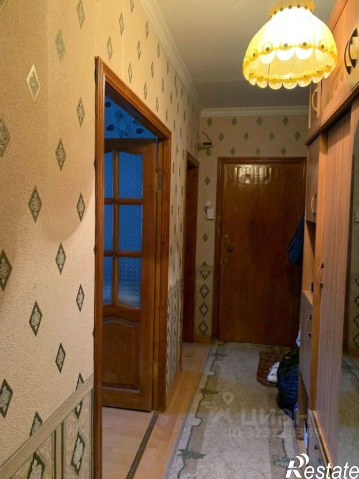 3-комн квартира мкр Королева, 4,  д. 4