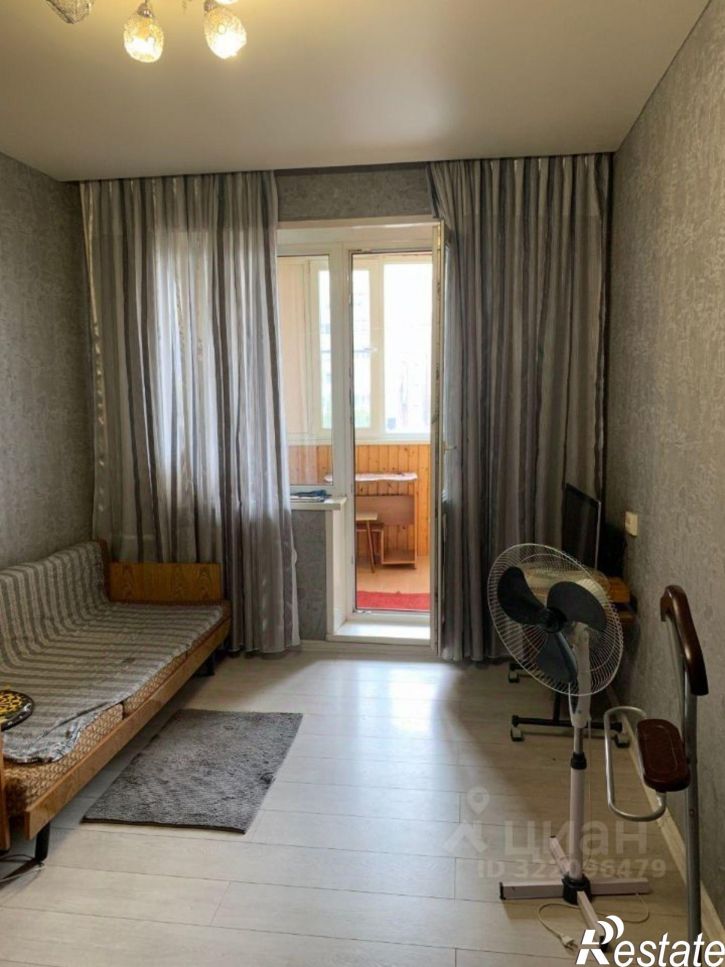 3-комн квартира мкр Королева, 1,  д. 1