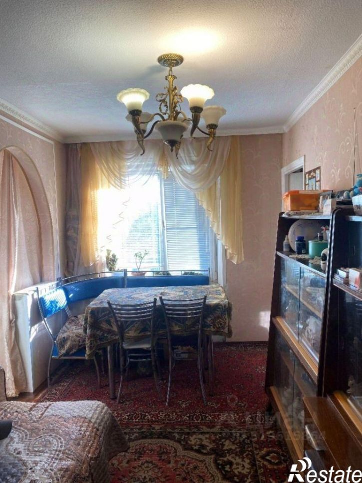 3-комн квартира мкр Приборостроитель, 12,  д. 12