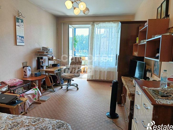 3-комн квартира Степной мкр, 1,  д. 1