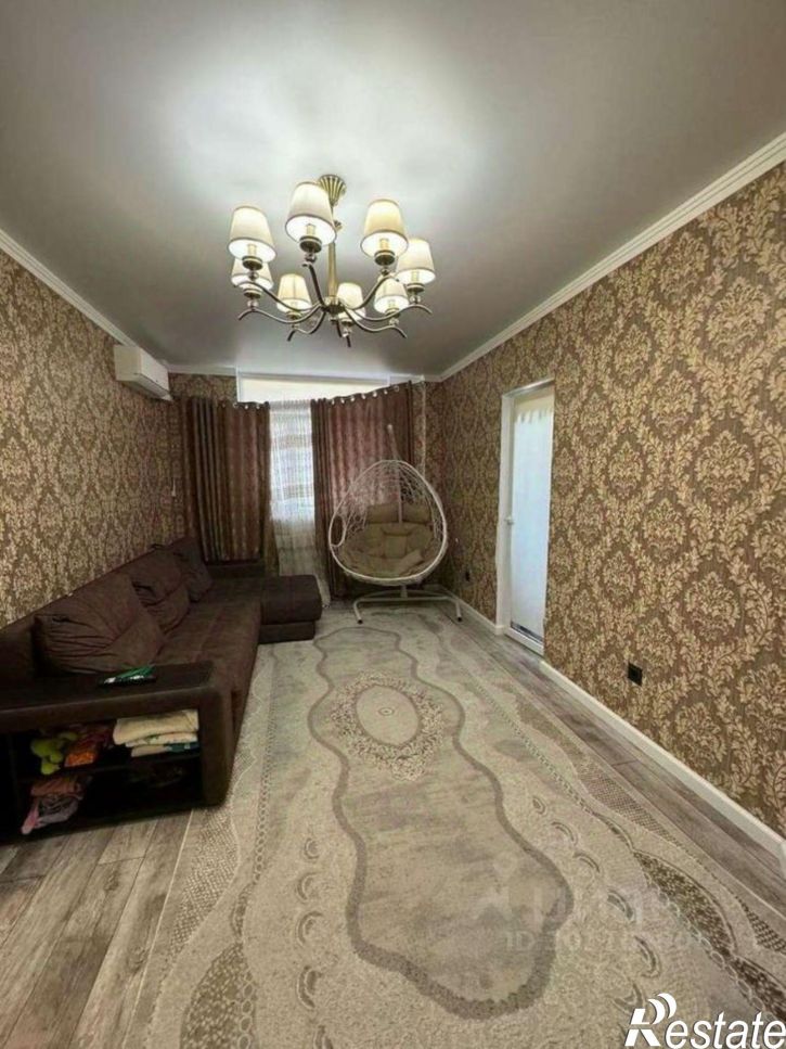 1-комн квартира мкр Космос, 11,  д. 11