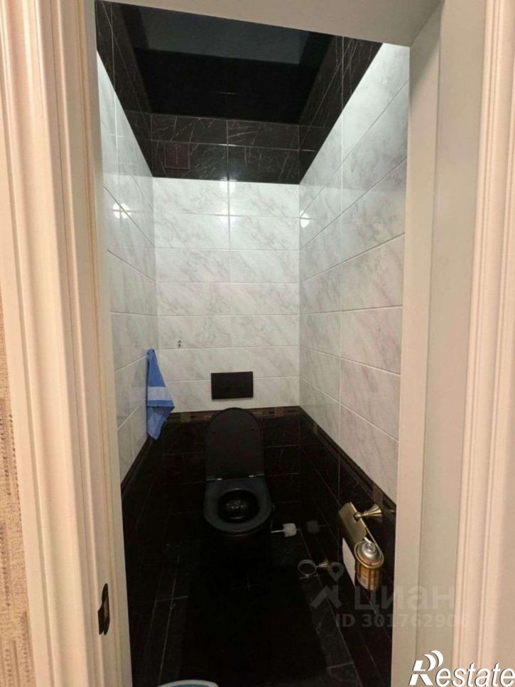 1-комн квартира мкр Космос, 11,  д. 11