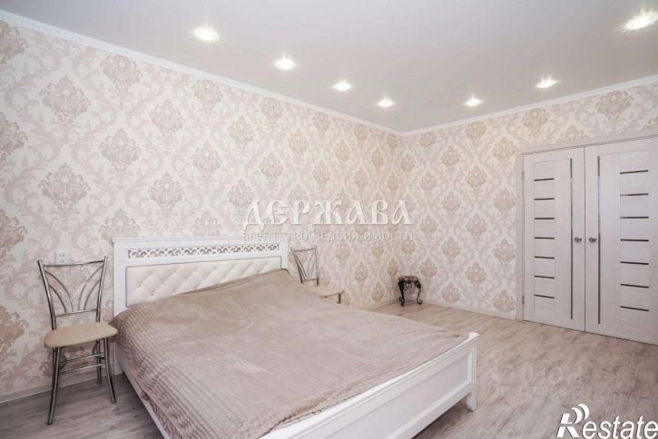 3-комн квартира Северный мкр, 32,  д. 32