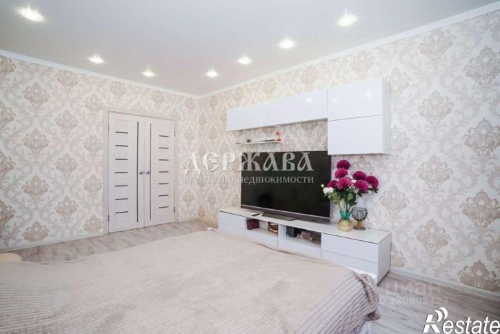 3-комн квартира Северный мкр, 32,  д. 32
