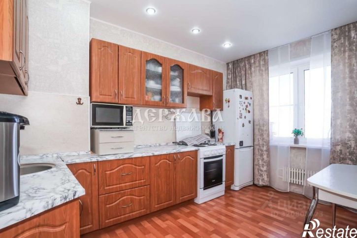 3-комн квартира Северный мкр, 32,  д. 32