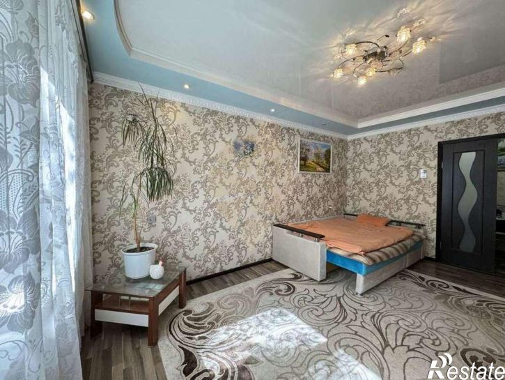 3-комн квартира Юбилейный мкр, 4,  д. 4