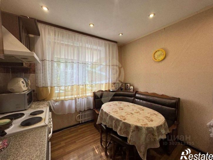 3-комн квартира Юбилейный мкр, 4,  д. 4