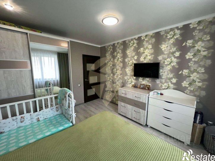 2-комн квартира мкр Королева, 32б,  д. 32б