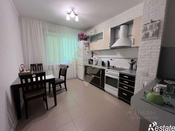 3-комн квартира Северный мкр, 15,  д. 15