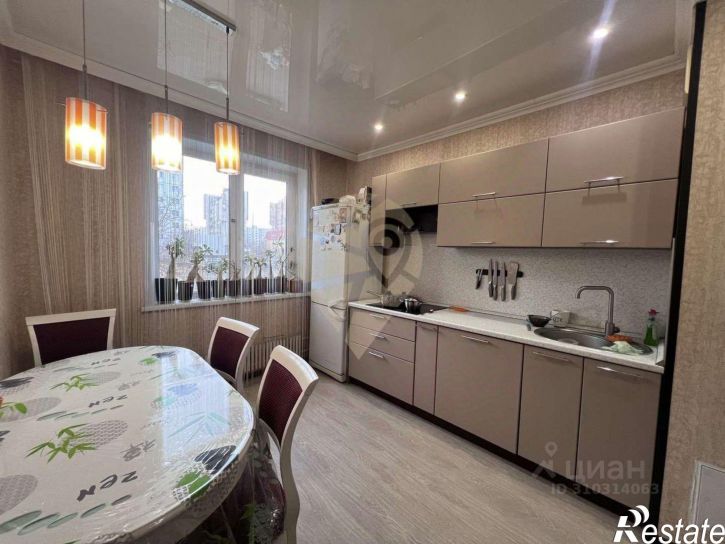 3-комн квартира Восточный мкр, 2,  д. 2