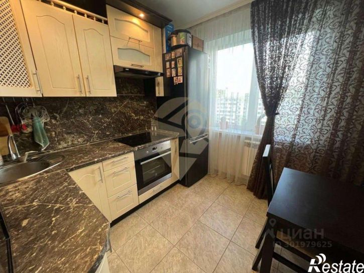 2-комн квартира мкр Королева, 32б,  д. 32б