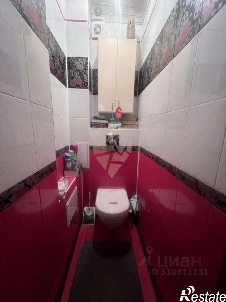 3-комн квартира мкр Королева, 11,  д. 11