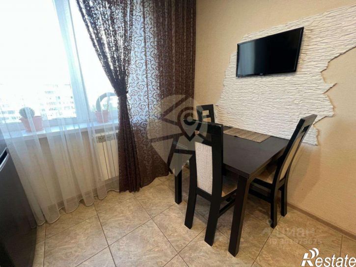 2-комн квартира мкр Королева, 32б,  д. 32б