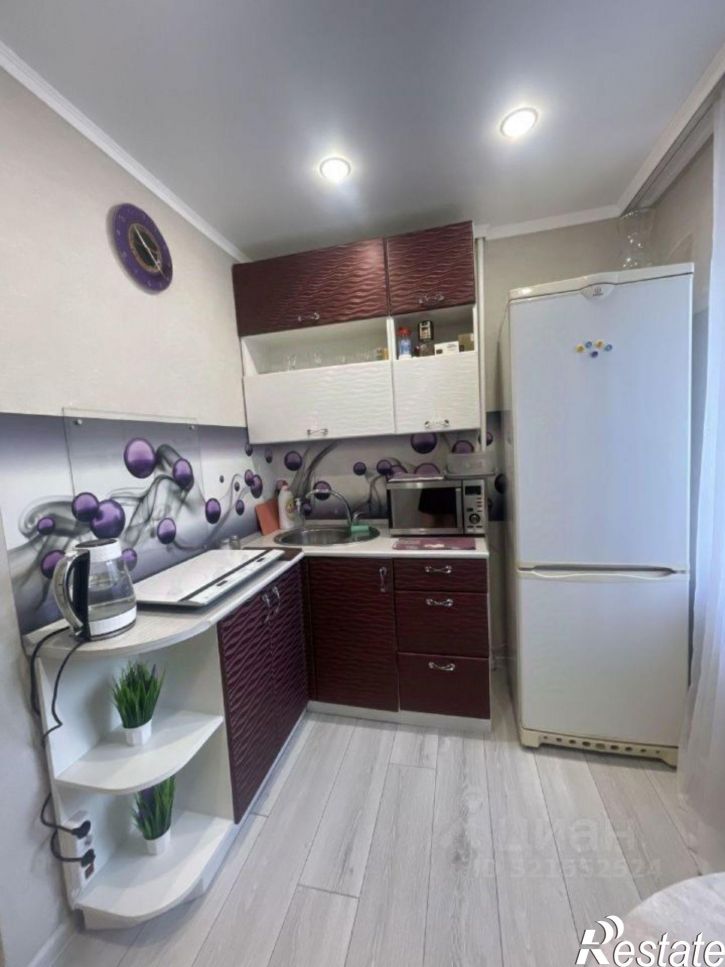 2-комн квартира мкр Горняк, 1,  д. 1