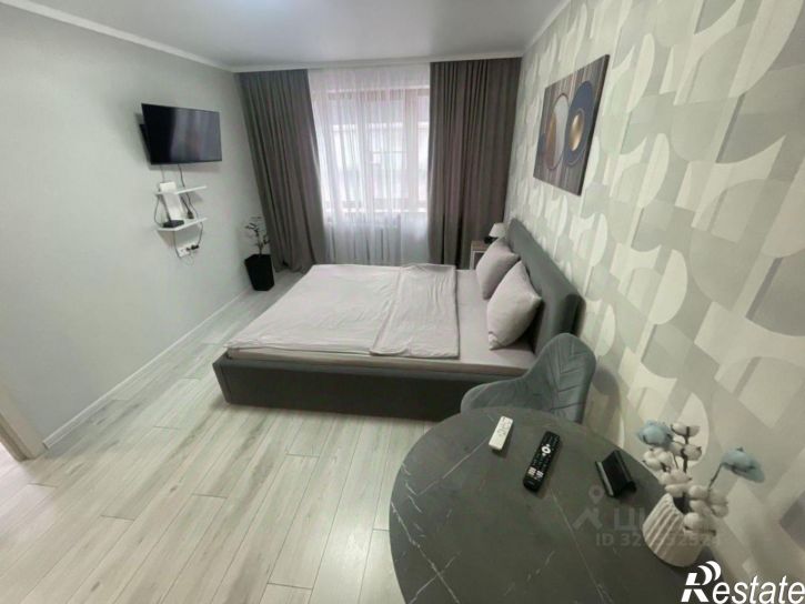 2-комн квартира мкр Горняк, 1,  д. 1