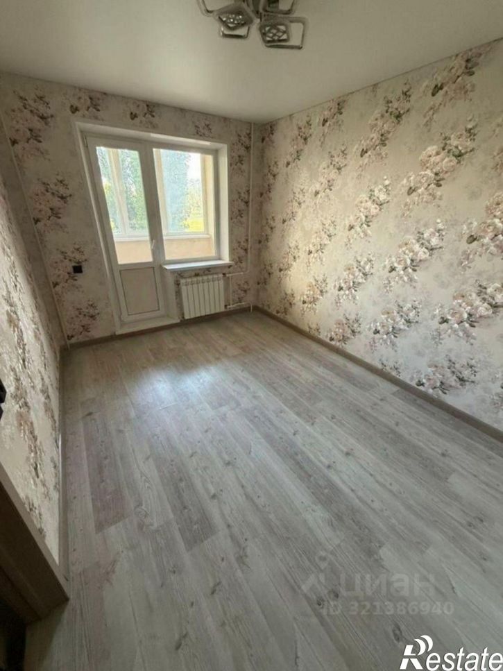 4-комн квартира мкр Буденного, 6,  д. 6