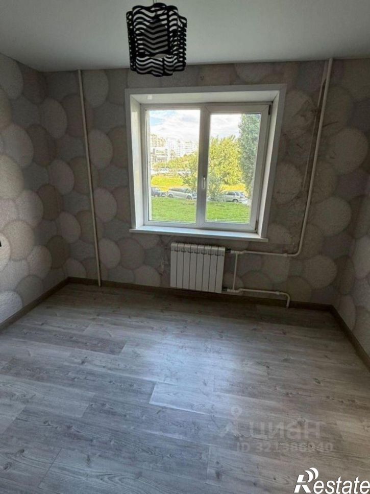 4-комн квартира мкр Буденного, 6,  д. 6