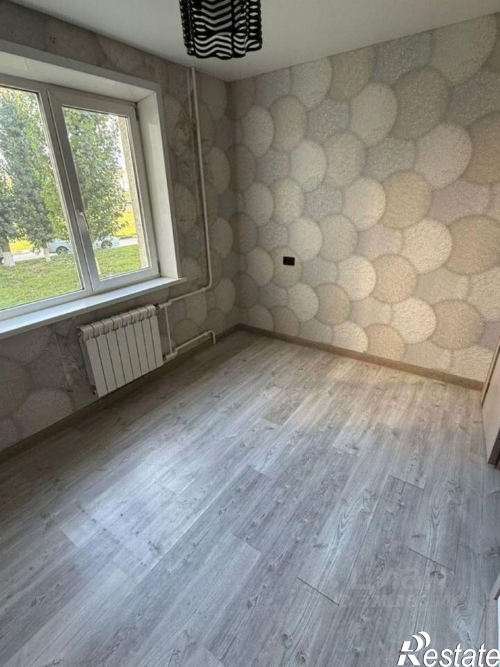 4-комн квартира мкр Буденного, 6,  д. 6