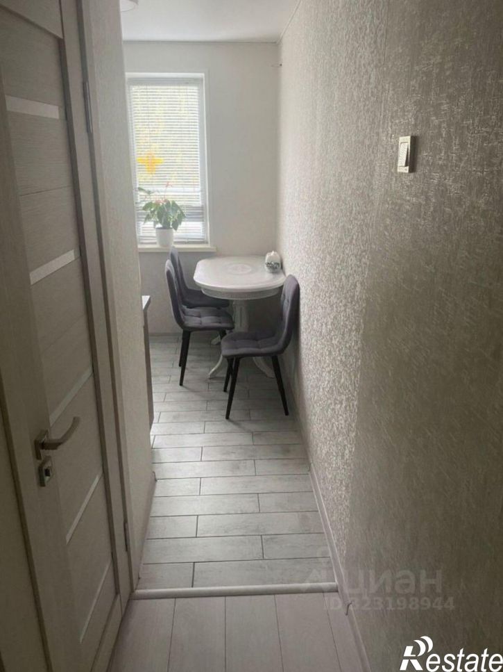 4-комн квартира мкр Лебединец, 17,  д. 17