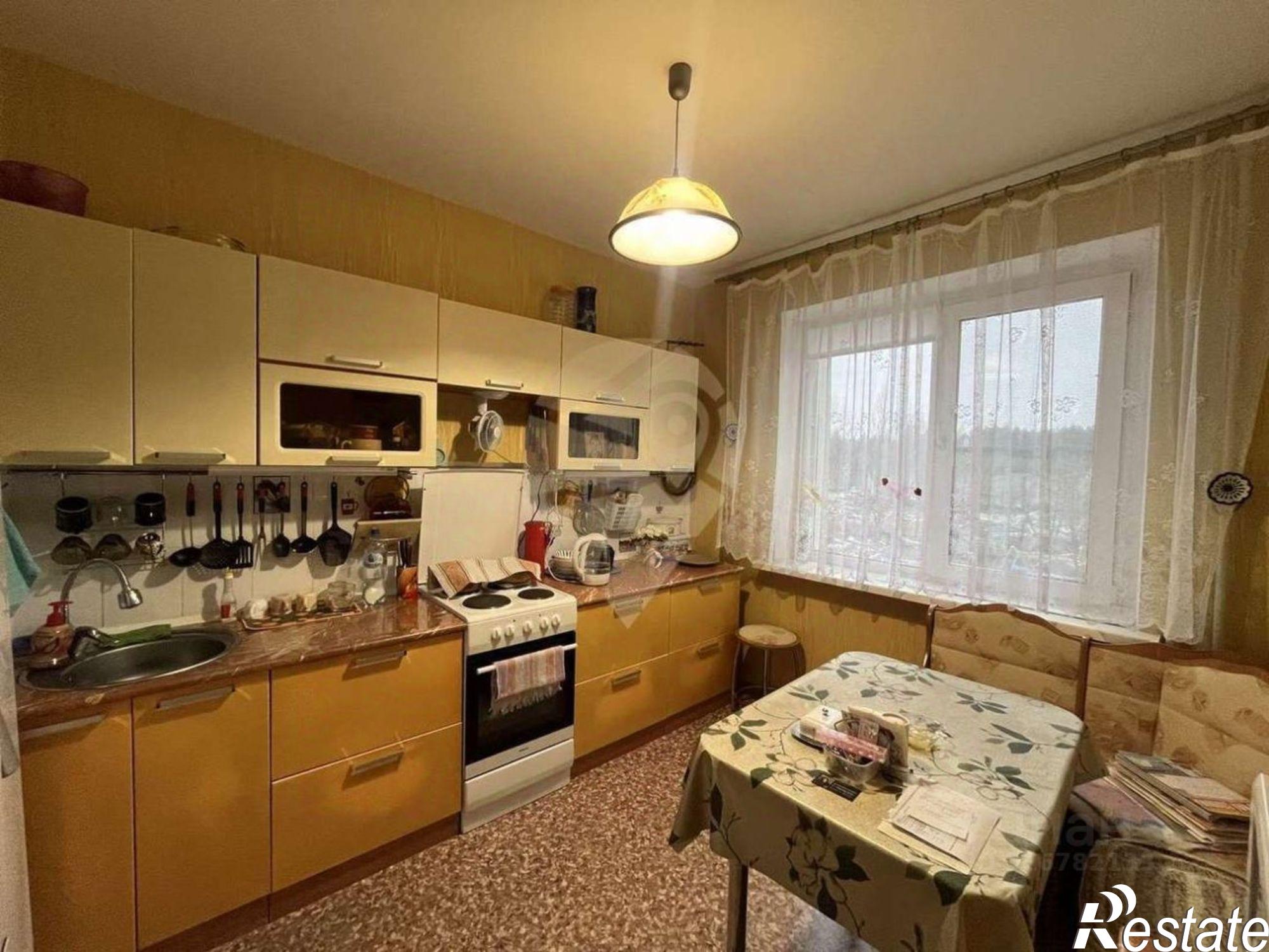 Купить квартиру за 4 000 000 рублей на Заречье мкр,дом 6