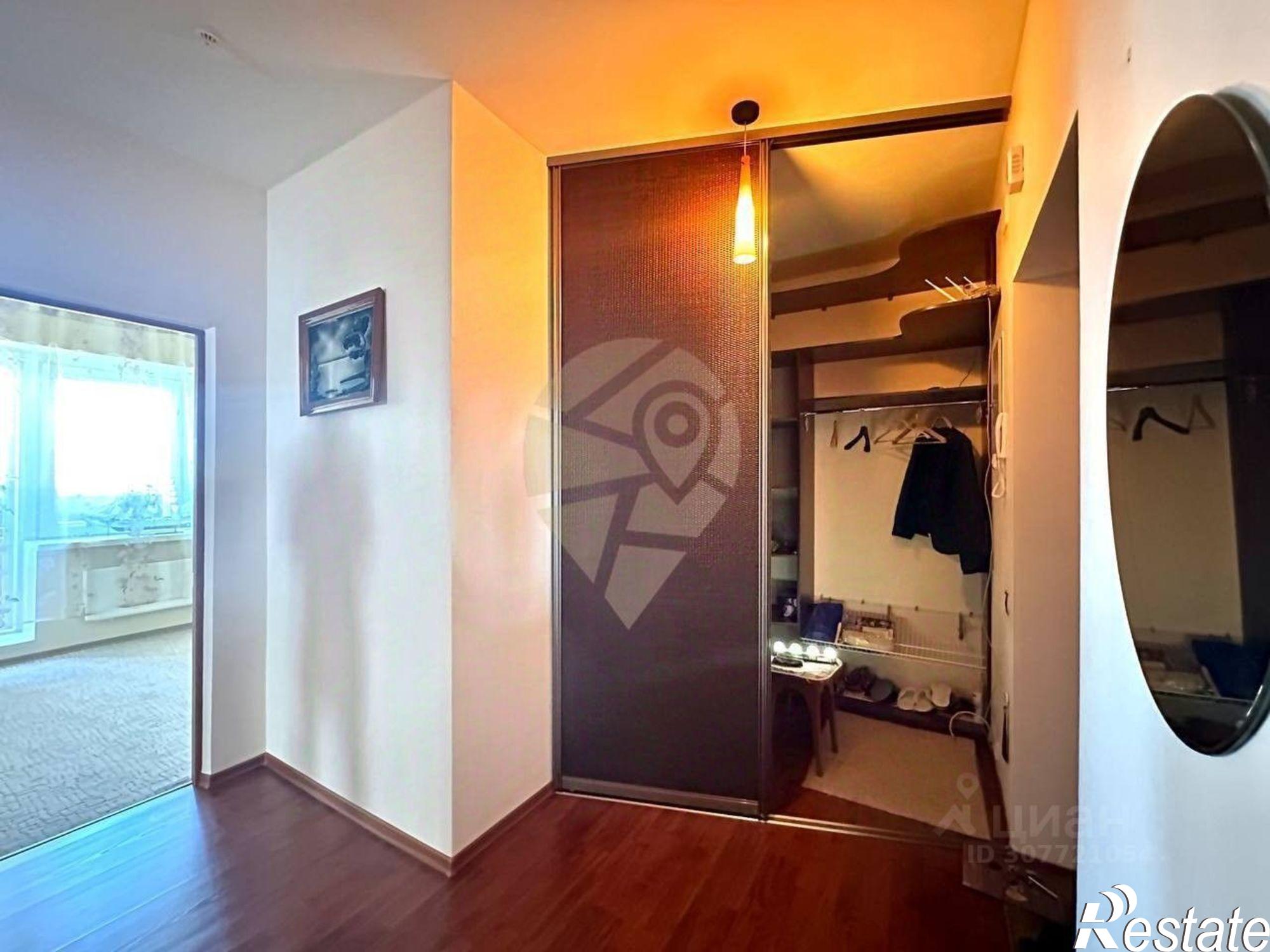 Купить квартиру за 10 100 000 рублей на Степной мкр,дом 2