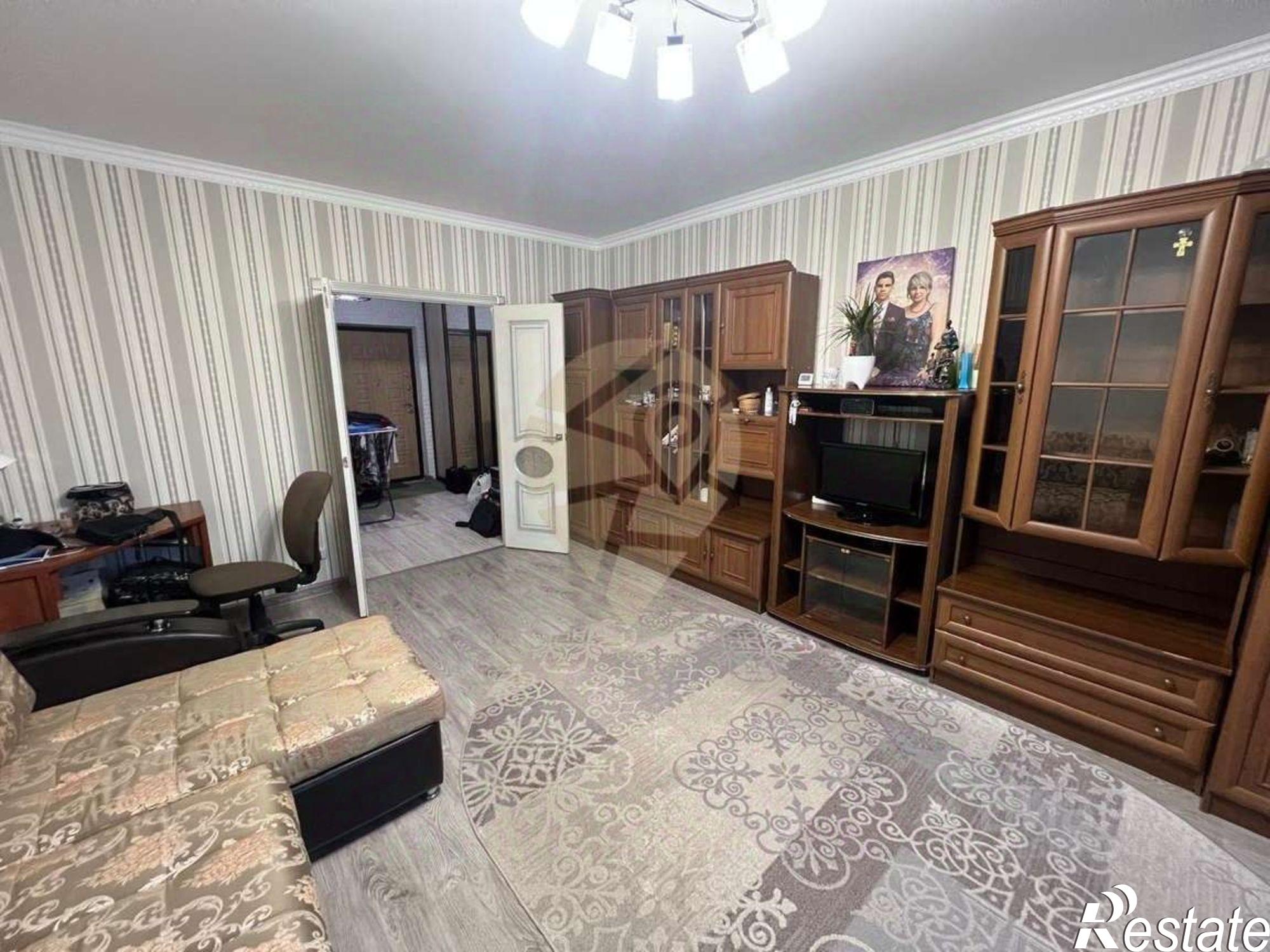 Купить квартиру за 8 300 000 рублей