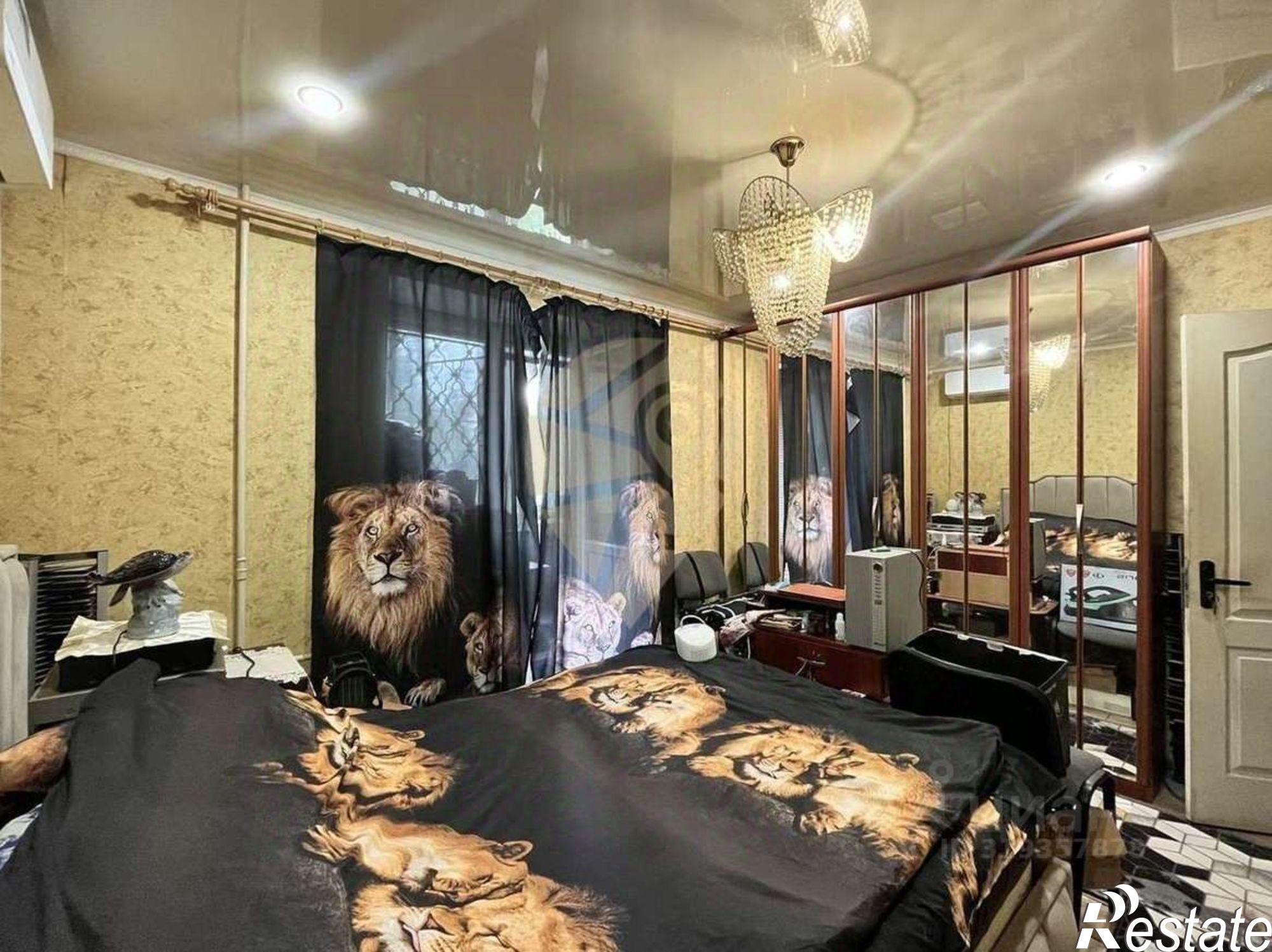 Купить квартиру за 9 100 000 рублей на Парковый мкр,дом 28