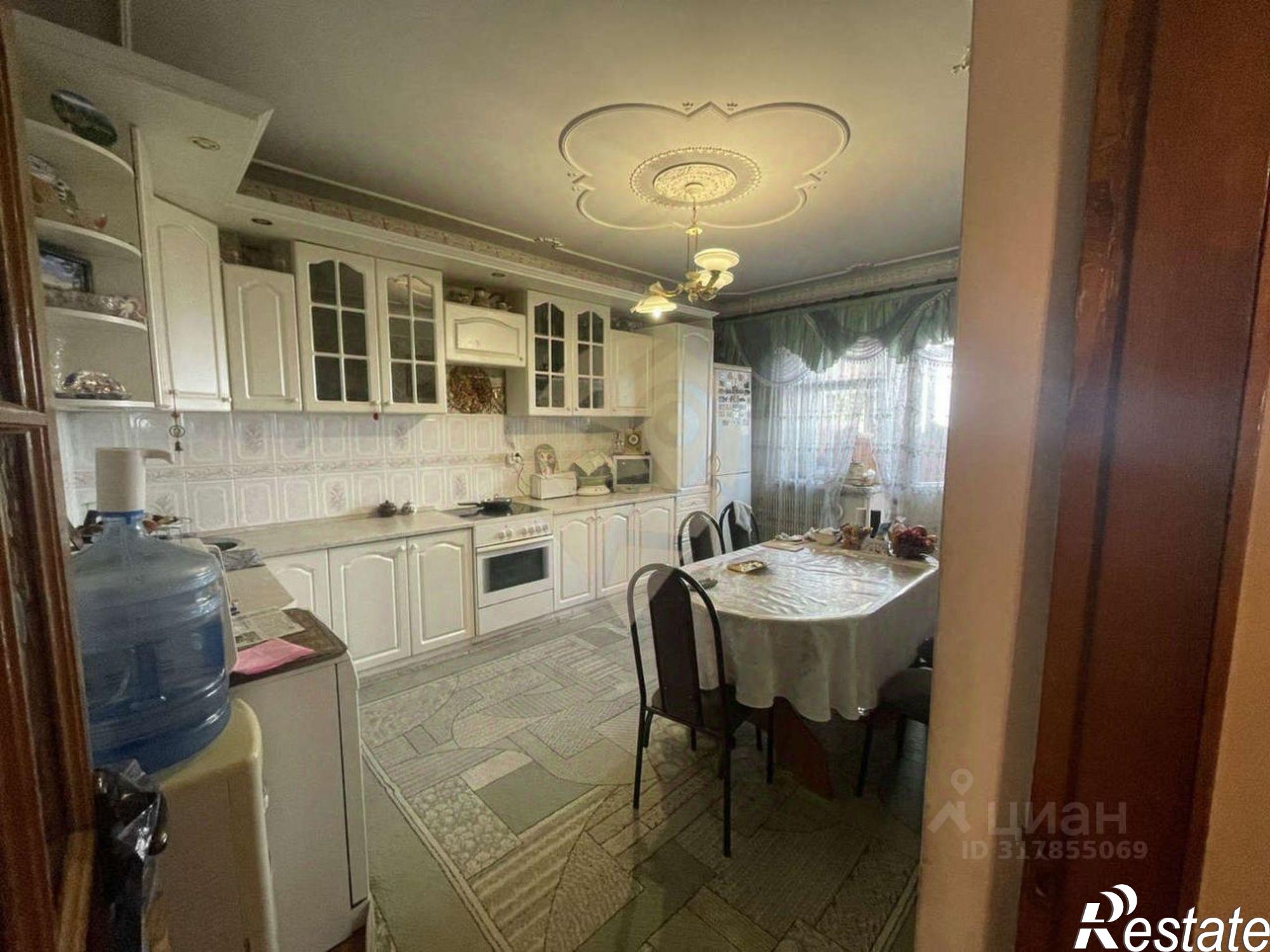 Купить квартиру за 9 700 000 рублей на Королева мкр,дом 38